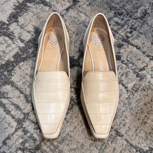 Vince Camuto Flats